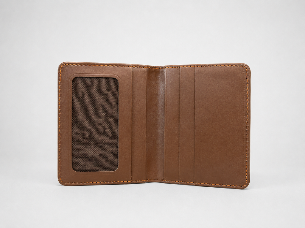Leather Essential Signature Gift Box