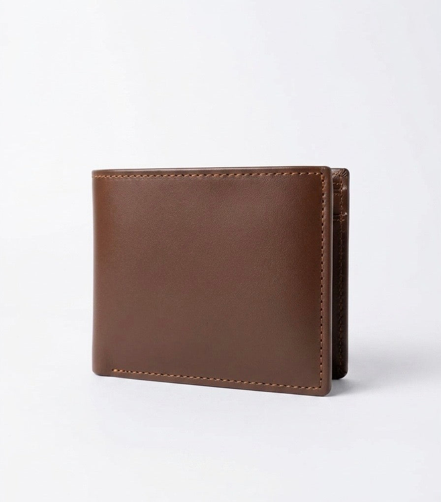 Leather Essential Signature Wallet