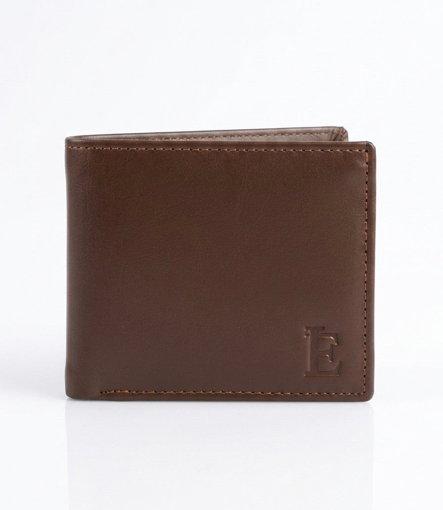 Leather Essential Signature Wallet